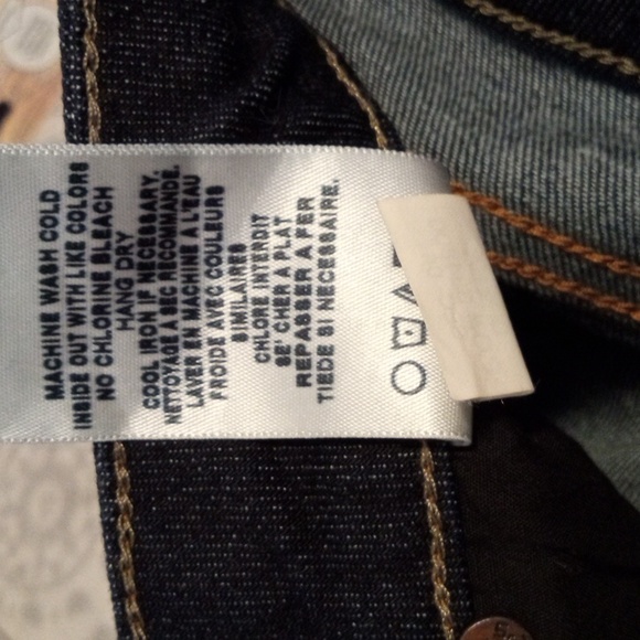 Joe's Jeans 30 Short - Picture 12 of 12